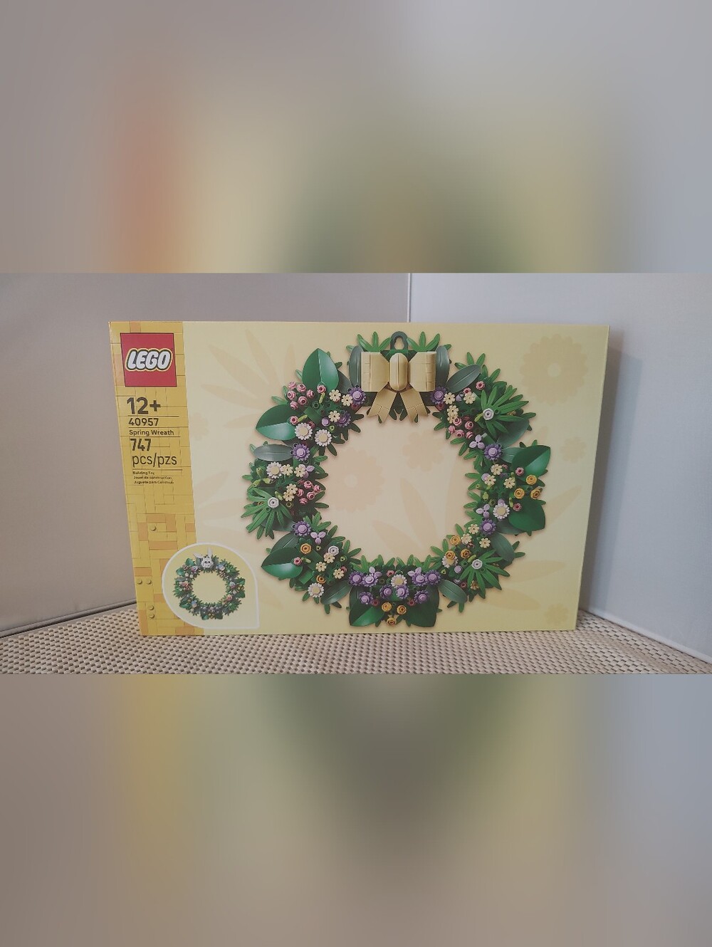 Lego 40957 Spring Wreath NWT Building Toy Set Easter Holiday